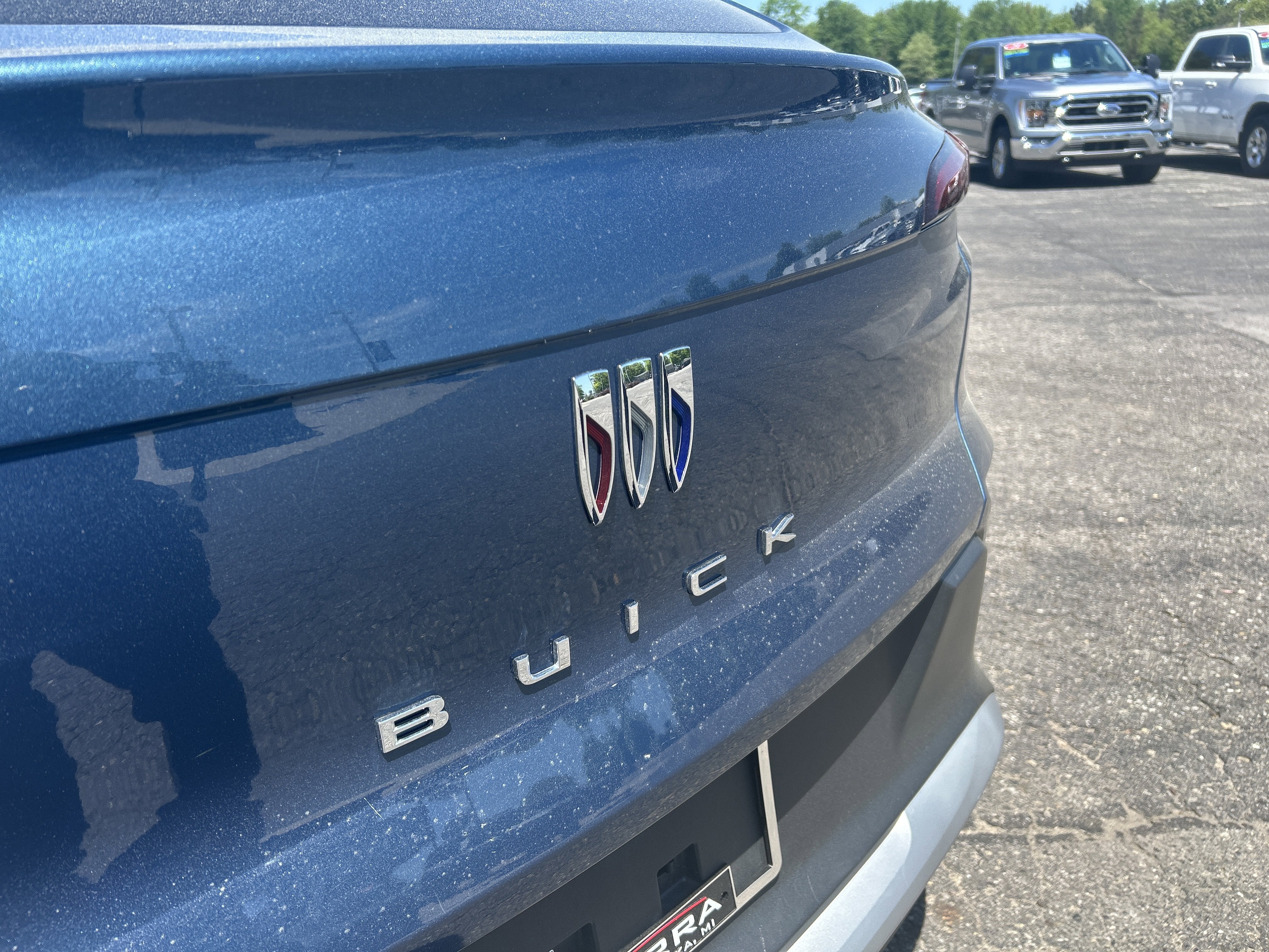 2024 Buick Envista Preferred FWD