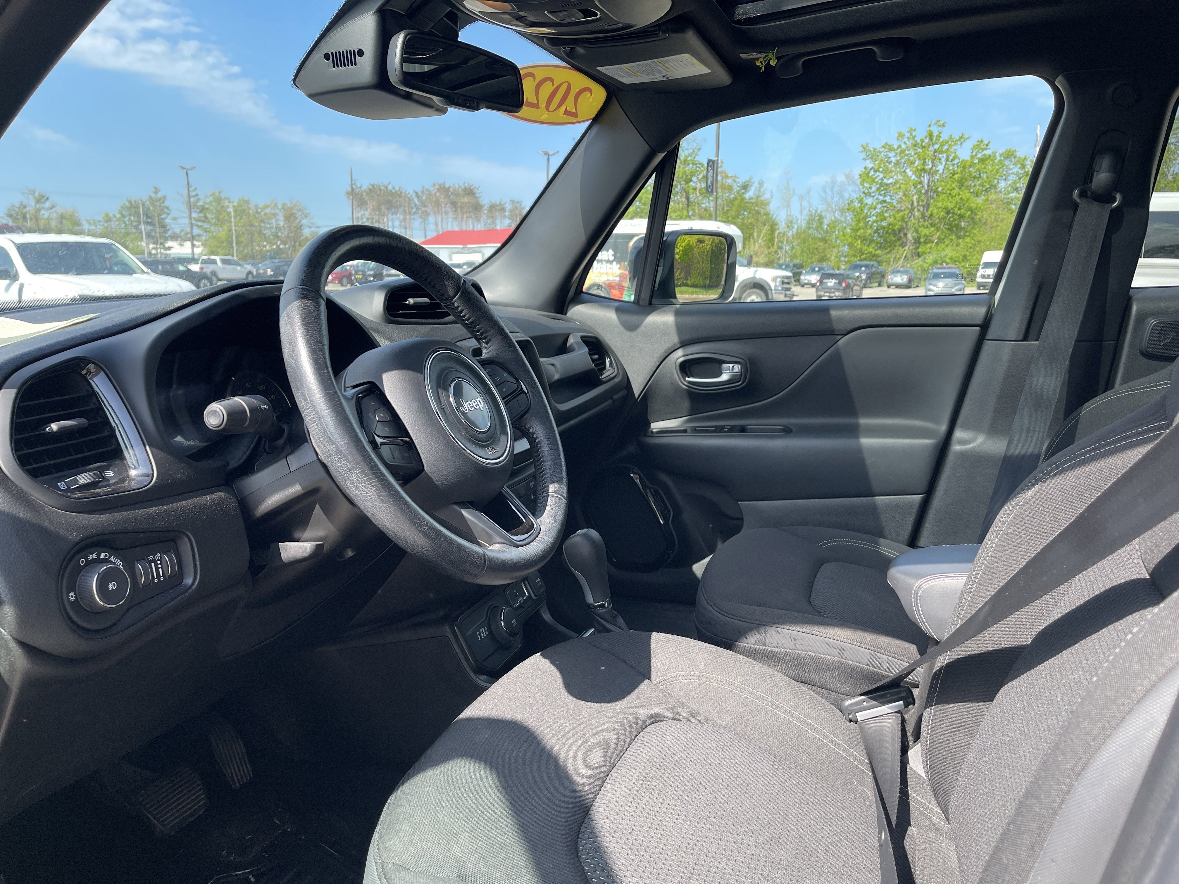 2022 Jeep Renegade Altitude